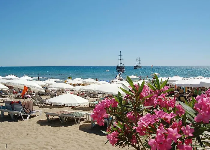 Linda Apart Aparthotel 3*