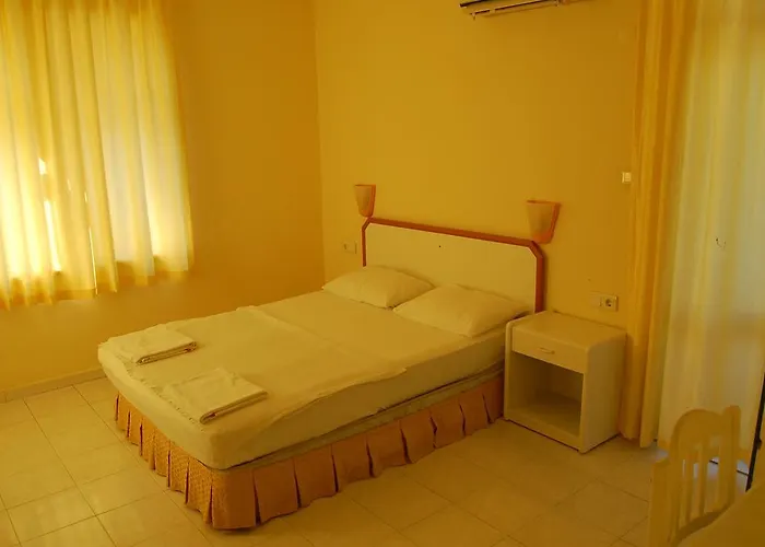 Aparthotel Linda Apart 3*