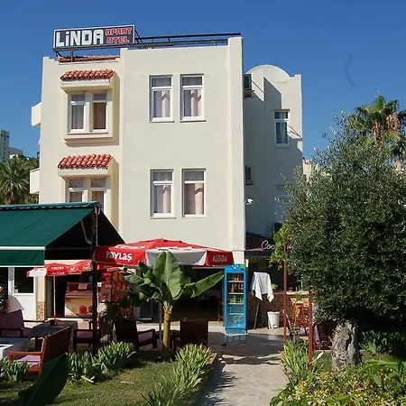 Ξενοδοχείο με διαμερίσματα Linda Apart 3*