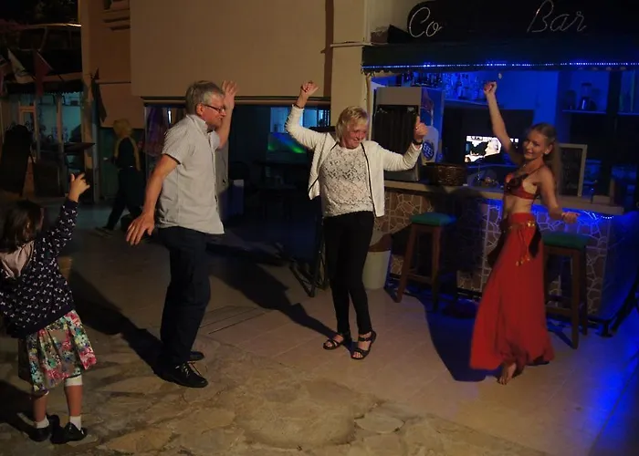 Apart Otel Linda Apart Side